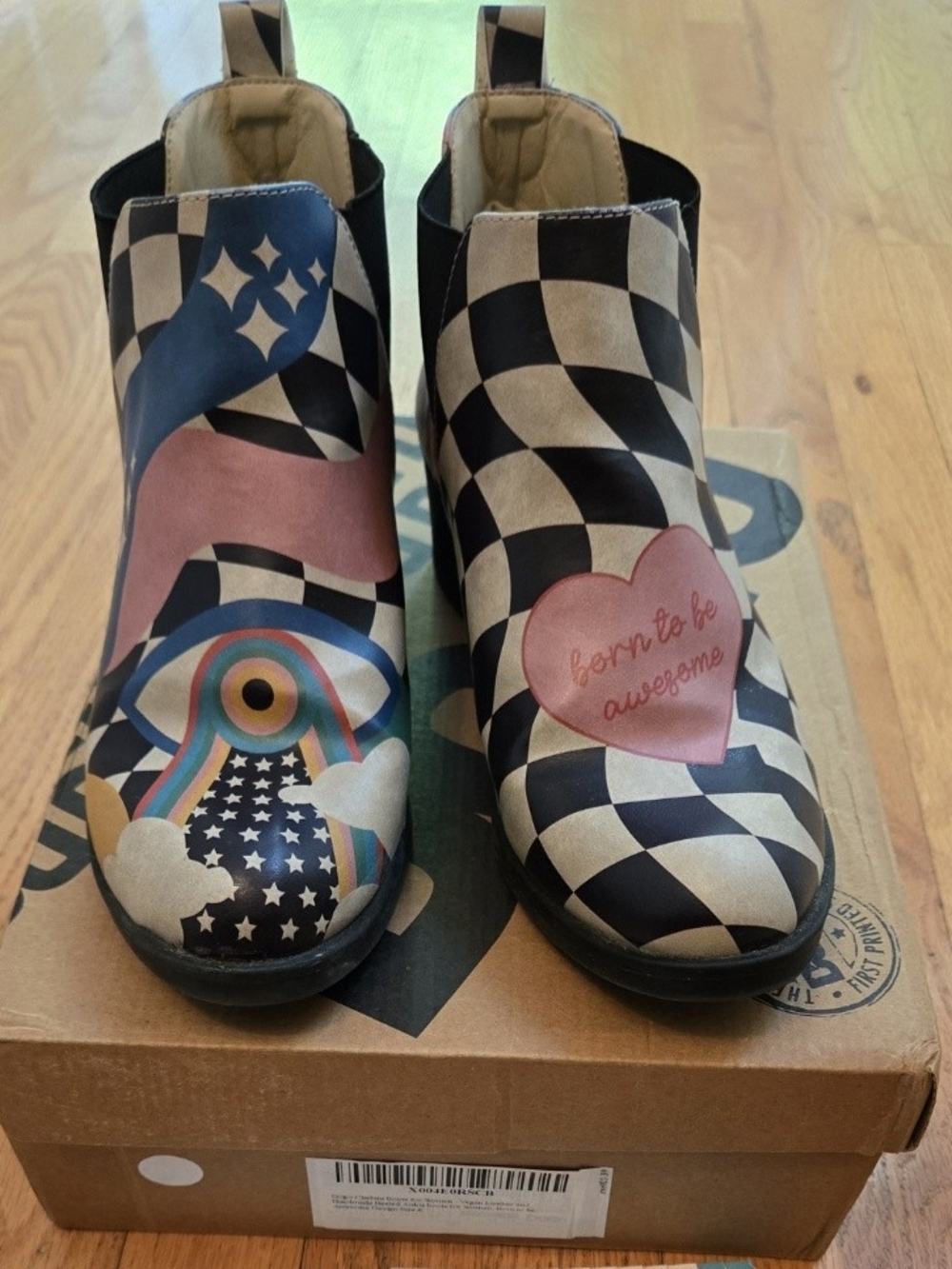 Dogo "Born To Be Awesome" Checkerboard Rainbow Heart Slip-On Boots - Multicolor